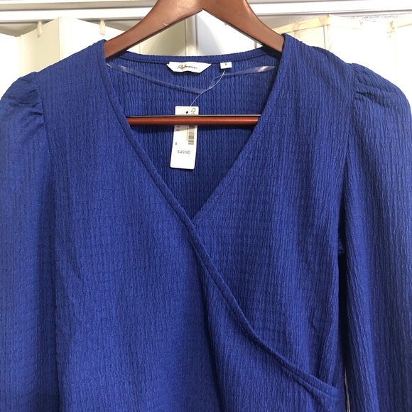 Reitmans Long-Sleeve V-Neck Wrap Top - Picture 5 of 7